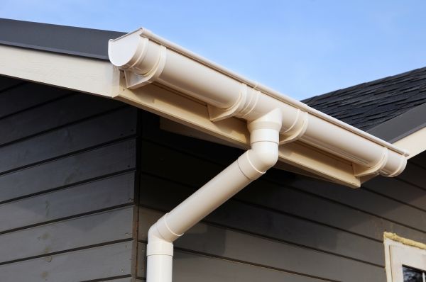 Roof Gutter Replacement in Longview
