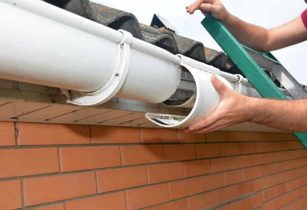 Gutter Seam Repair in Longview