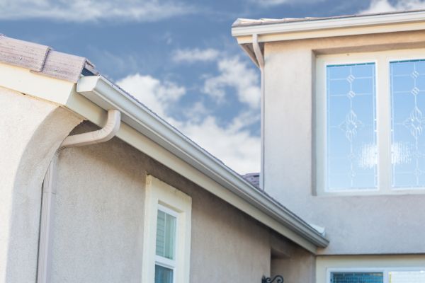 Continuous Gutter Installation in Longview