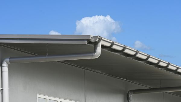 Eavestrough Service in Longview