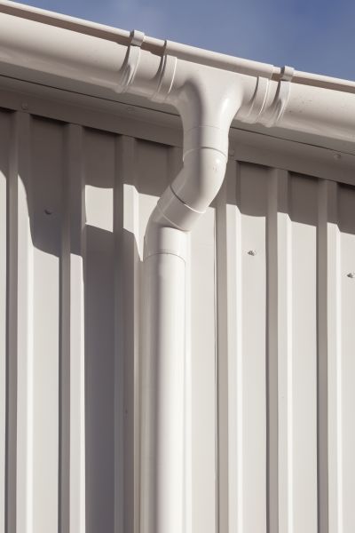 Building Gutter Replacement in Longview