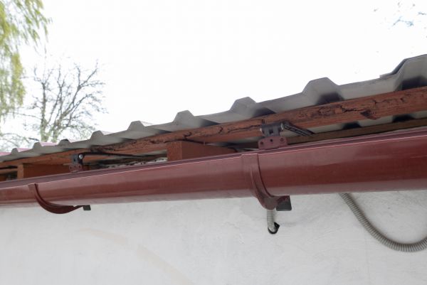 Round Gutters Installation in Longview